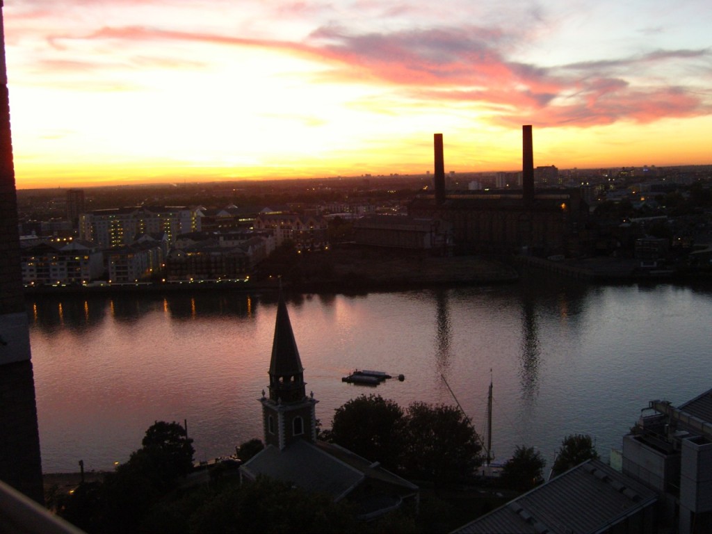 SAMSUNG DIGITAL CAMERA